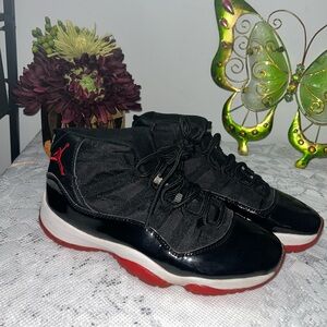 Air Jordan 11 Retro Playoffs Bred (2019) – Black/White-Varsity Red –